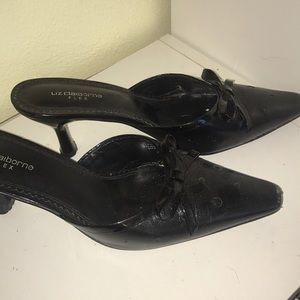 Liz Claiborne kitten heel shoes